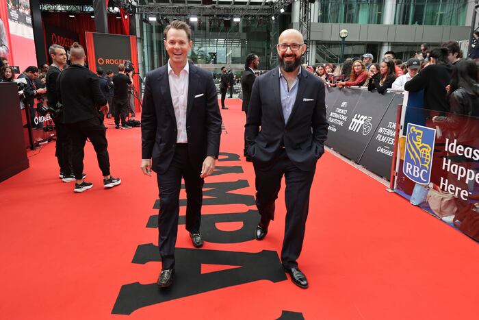 Photos: Jessie Buckley, Paul Mescal, & More Attend TIFF Premiere of HAMNET Image