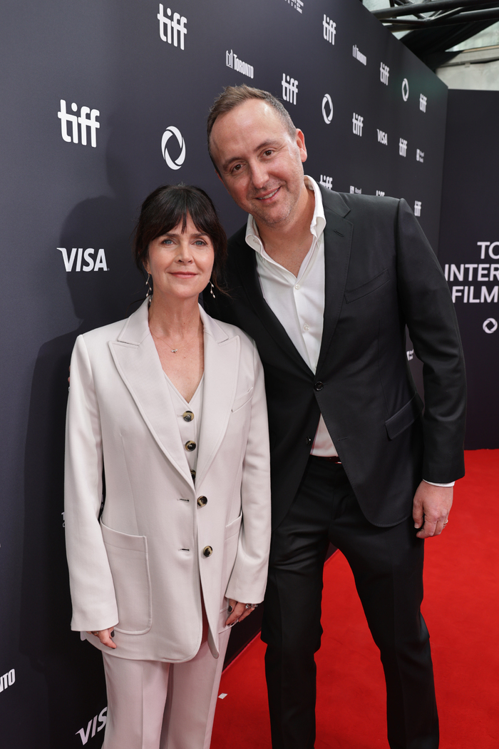 Photos: Jessie Buckley, Paul Mescal, & More Attend TIFF Premiere of HAMNET Image