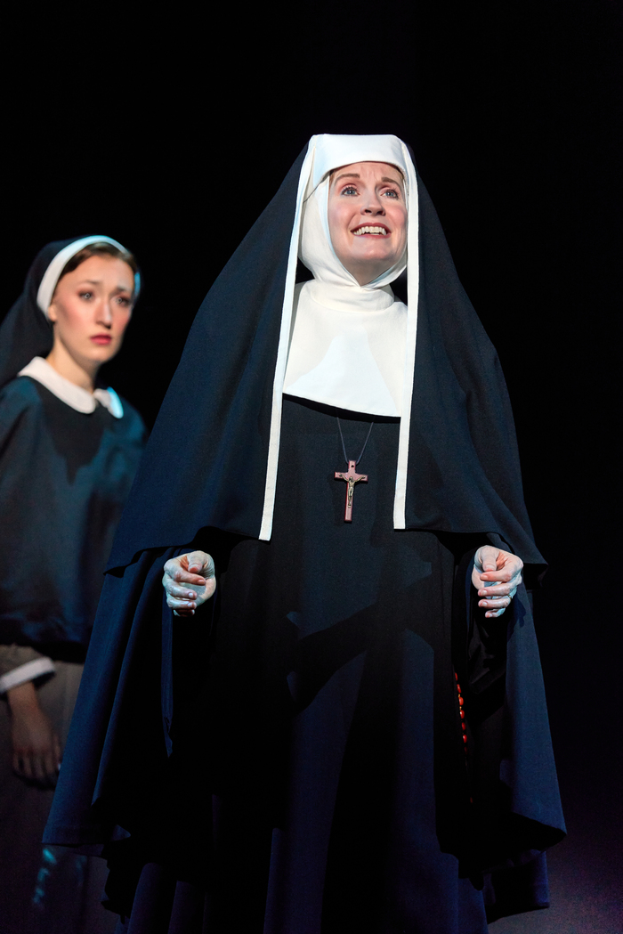 Photos: THE SOUND OF MUSIC National Tour First Look Image