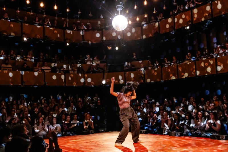 Review: EVERY BRILLIANT THING, Starring Ambika Mod, @sohoplace Image
