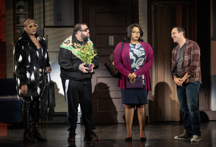 Photos: MRS DOUBTFIRE Second National Tour is Now Underway Image