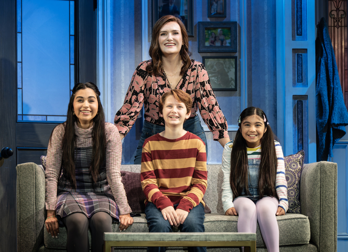 Photos: MRS DOUBTFIRE Second National Tour is Now Underway Image