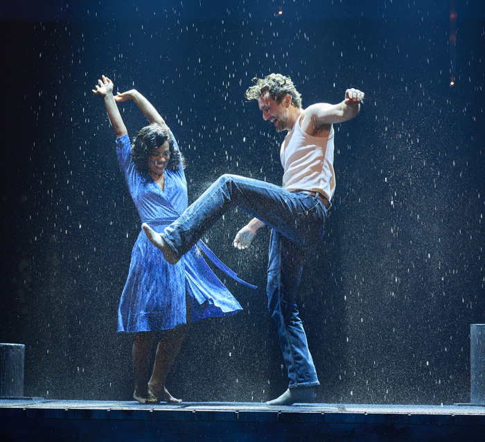 Photos: THE NOTEBOOK North American Tour First Look Image
