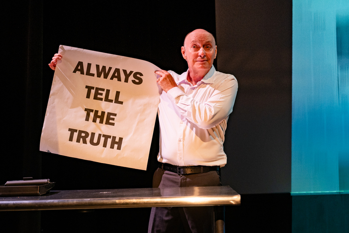 Photos: World Premiere MURDOCH: THE FINAL INTERVIEW at THEATER555 Image