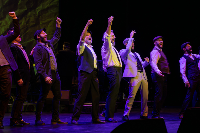 Photos: FIDDLER ON THE ROOF IN YIDDISH In Concert At The Soraya Image