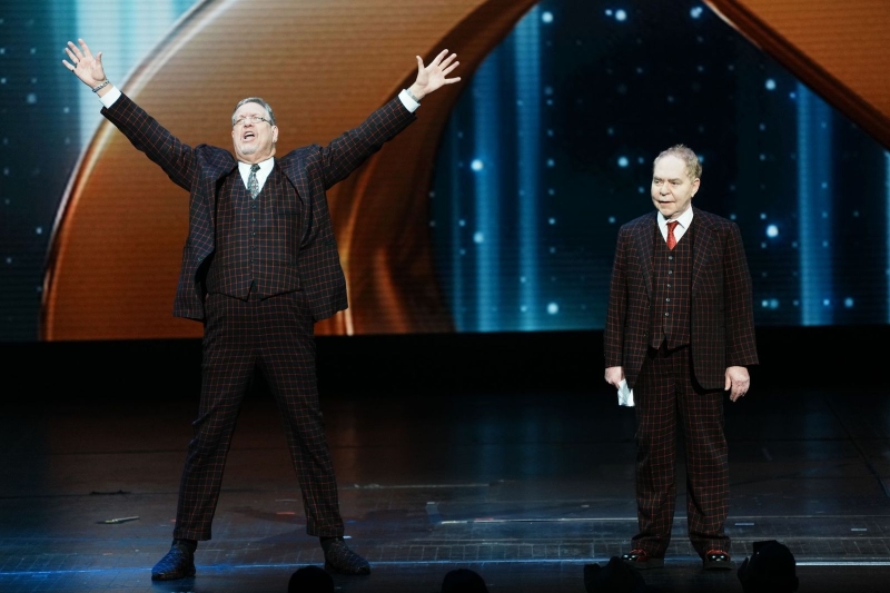 Review: PENN & TELLER: 50 YEARS OF MAGIC, London Palladium Image