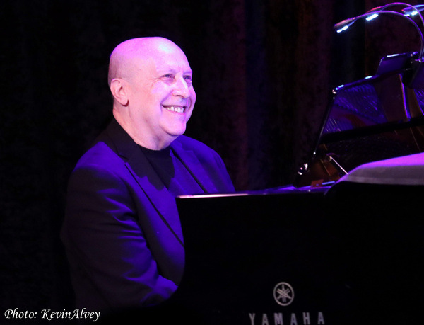 Photos: Karen Akers Celebrates Paris At Birdland Image