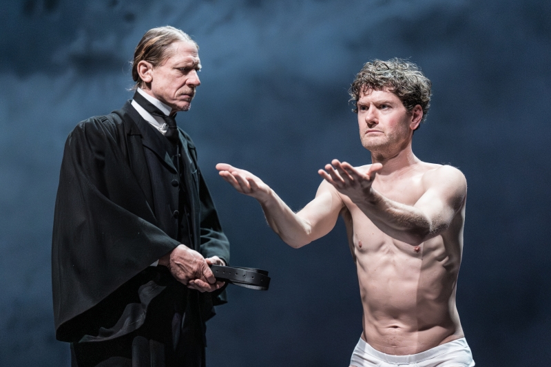 Review: ROMANS, A NOVEL, Almeida Theatre Image