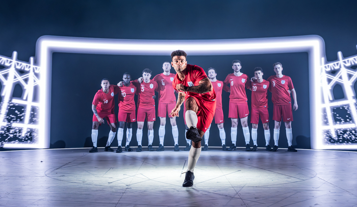 Photos: First Look At DEAR ENGLAND UK National Tour Image