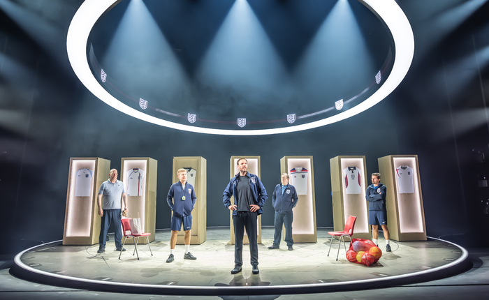 Photos: First Look At DEAR ENGLAND UK National Tour Image