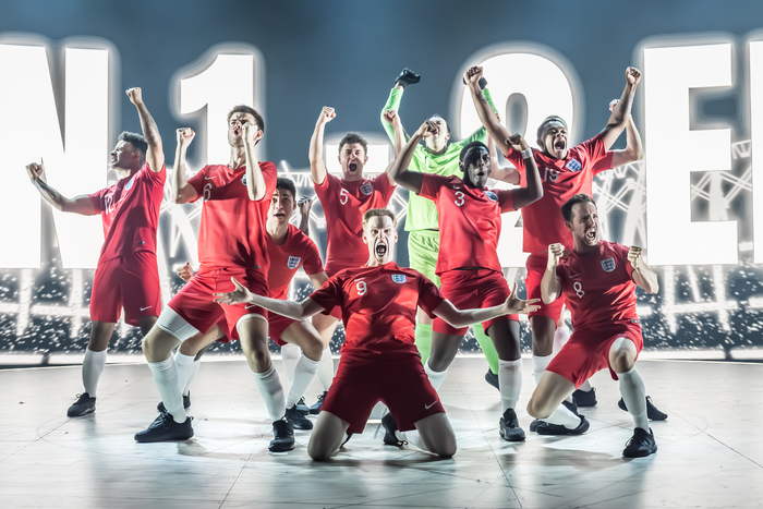 Photos: First Look At DEAR ENGLAND UK National Tour Image