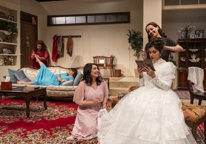 Photos: WISH YOU WERE HERE Marks Remy Bumppo Theatre Company’s Chicago Premiere Image