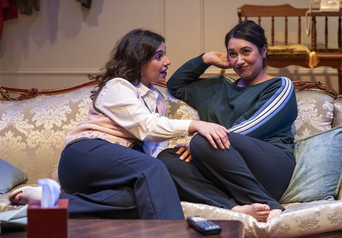 Photos: WISH YOU WERE HERE Marks Remy Bumppo Theatre Company’s Chicago Premiere Image