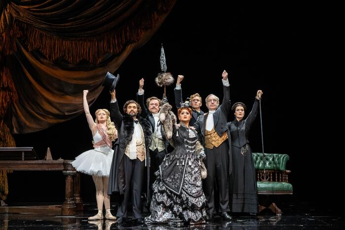 Photos: THE PHANTOM OF THE OPERA Extends at His Majesty's Theatre Image