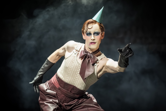 Photos: Reeve Carney, Eva Noblezada, and Ruthie Henshall Join CABARET in London Image