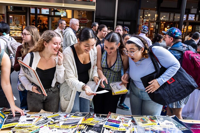 Photos: Broadway Flea Market & Grand Auction Raises Record $1,633,803 Image
