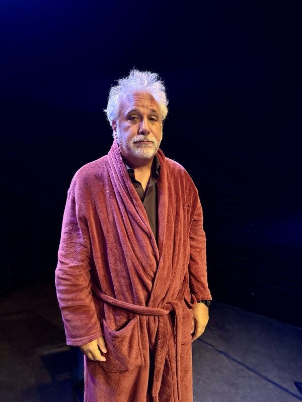Photos: Joanna Pickering’s Tragicomedy MISTY AND ROVER at Chain Theatre Image