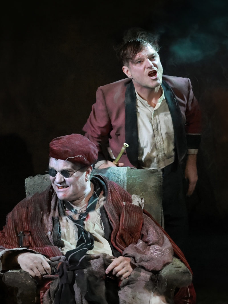 Review: ENDGAME, Starring Douglas Hodge, Theatre Royal Bath Image