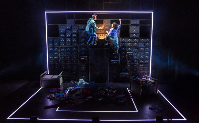 Photos: Frantic Assembly’s LOST ATOMS Begins UK Tour Following Curve Leicester Run Image