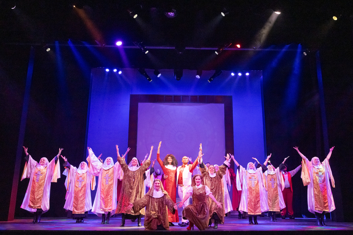Photos: SISTER ACT at the Argyle Theatre Image