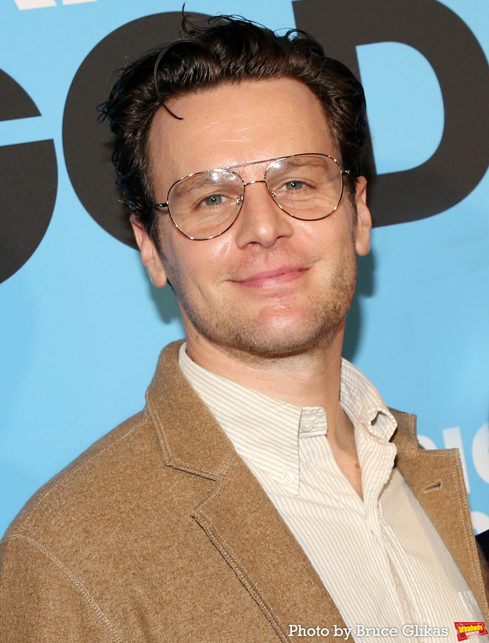 Photos: On the Opening Night Red Carpet For WAITING FOR GODOT Image