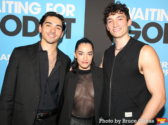 Photos: On the Opening Night Red Carpet For WAITING FOR GODOT Image