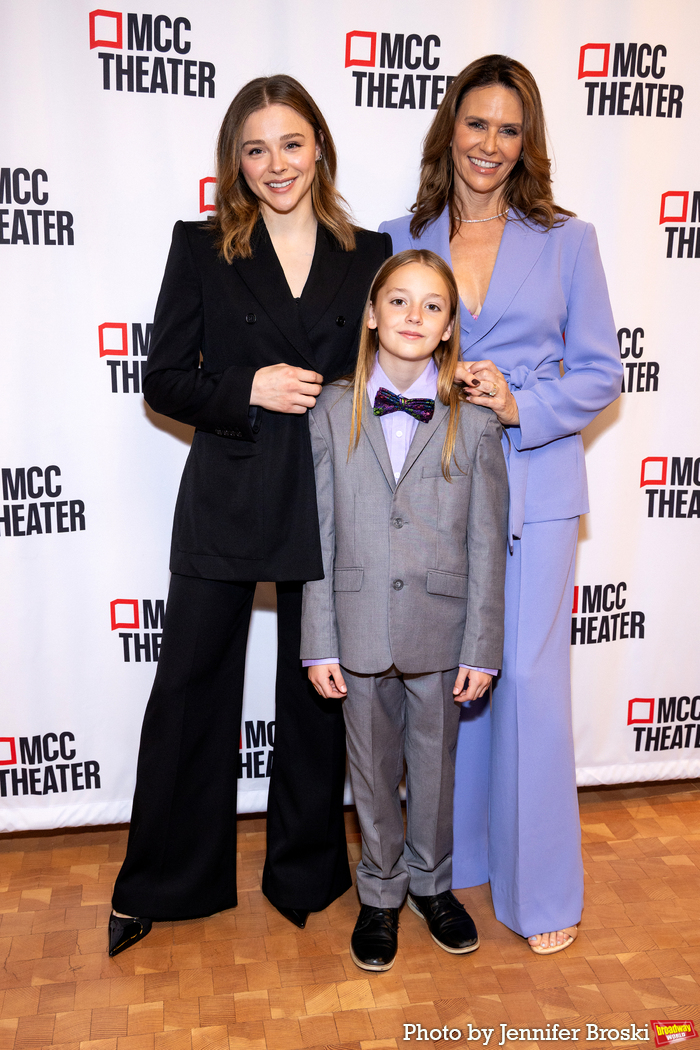 Photos: CAROLINE Celebrates Opening Night at MCC Image