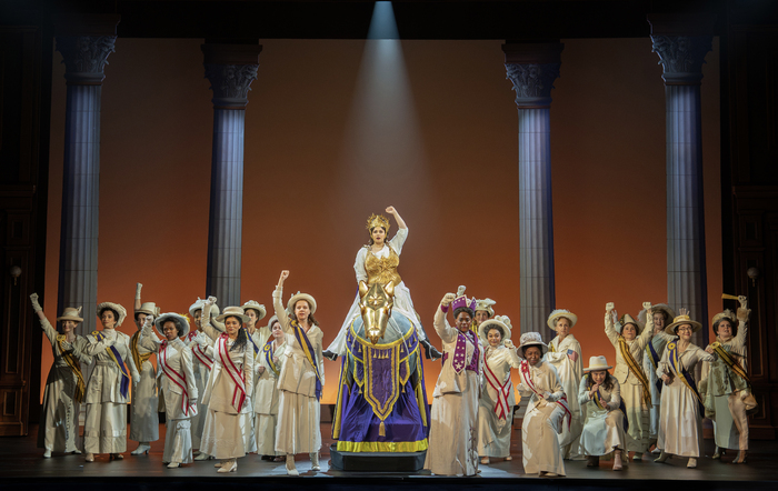 Photos: SUFFS North American Tour Marches On Image