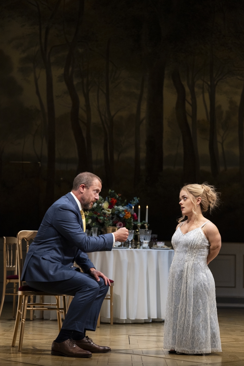 Review: HAMLET, National Theatre Image