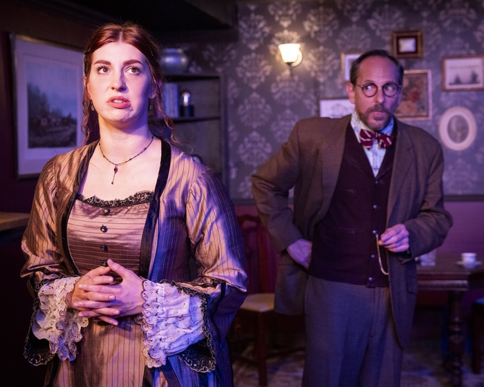 Photos: GASLIGHT (ANGEL STREET) Now Playing at Oil Lamp Theater Image