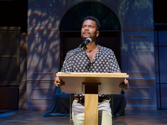 Photos: I'LL GIVE YOU MY HEART at The Colony Theatre Image