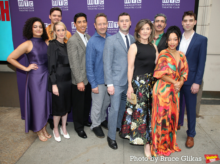Photos: PUNCH Company Takes Bows and Walks the Red Carpet on Opening Night Image