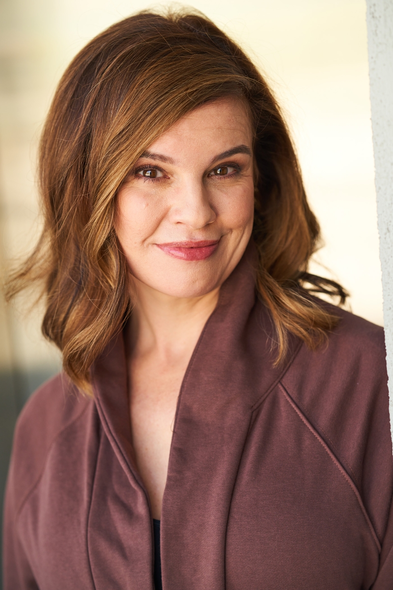 Interview: Director Amie Farrell of MS. HOLMES & MS. WATSON – APT. 2B Image