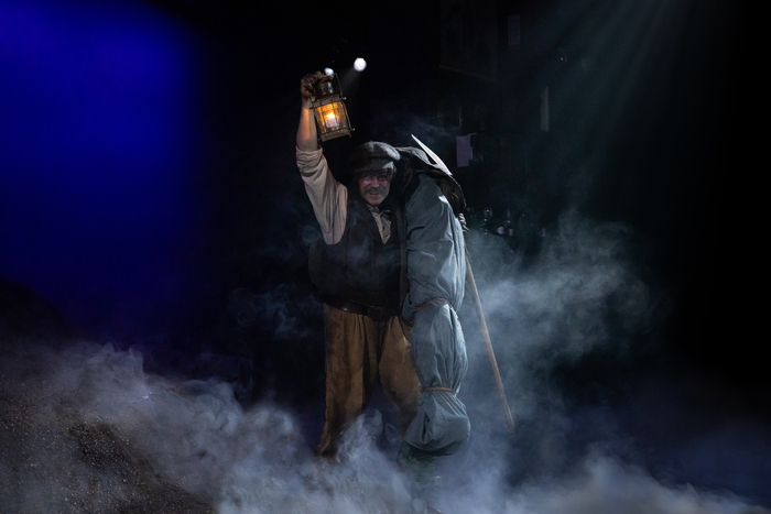 Photos: THE BODY SNATCHER at Alley Theatre First Look Image
