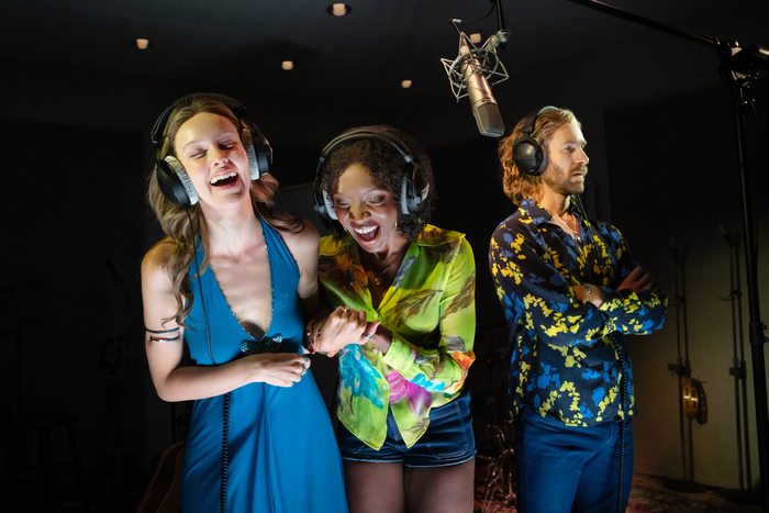 Photos: First Look at the National Tour of STEREOPHONIC Image