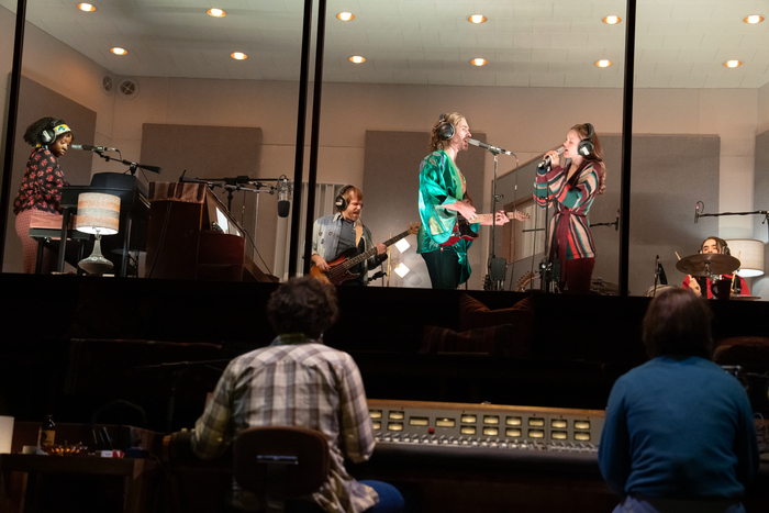 Photos: First Look at the National Tour of STEREOPHONIC Image