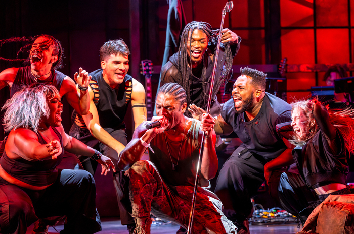Photos: Jackie Burns and More in REVOLUTION(S) at Goodman Theatre Image