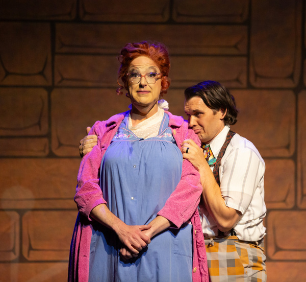 Photos: Tony-Winner Marissa Jaret Winokur Directs HAIRSPRAY at 5-Star Theatricals Image