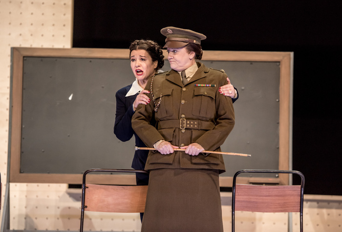 Photos: English National Opera's ALBERT HERRING Image