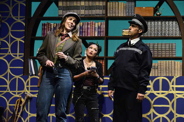 Photos: MS. HOLMES & MS. WATSON–APT. 2B Opens At International City Theatre Image