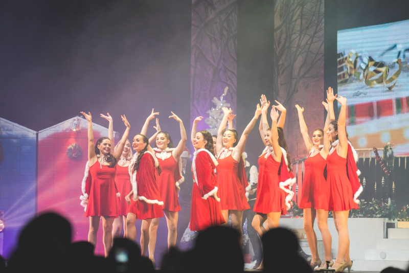 Review: A FAIRYTALE FOR CHRISTMAS, Dominion Theatre Image
