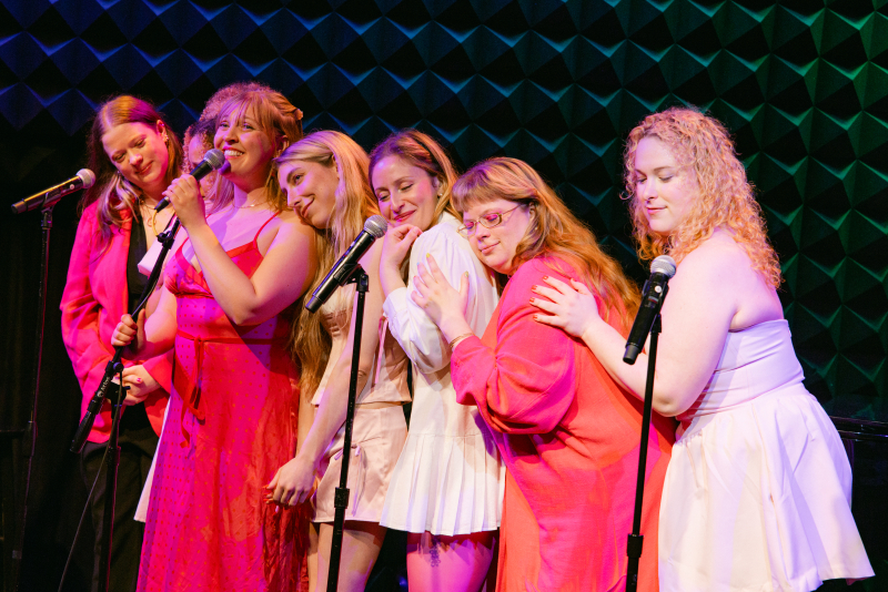 Review: COMEDIANS EARNESTLY SINGING MUSICAL THEATRE Is Still Going Strong Image