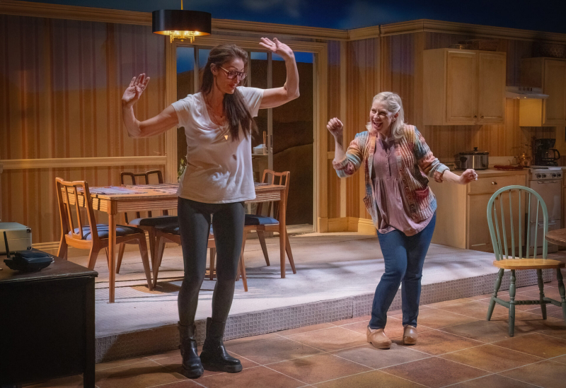 Review: THE ROOMMATE at Arizona Theatre Company Image