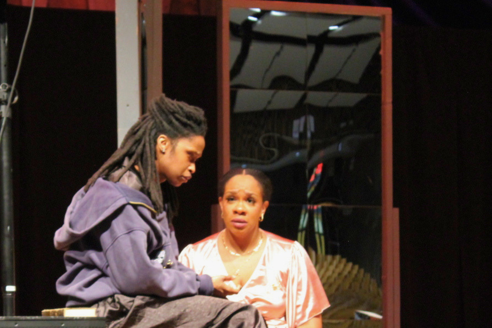Exclusive Photos: HAMLET Presented By The Acting Company at Sheen Center Image