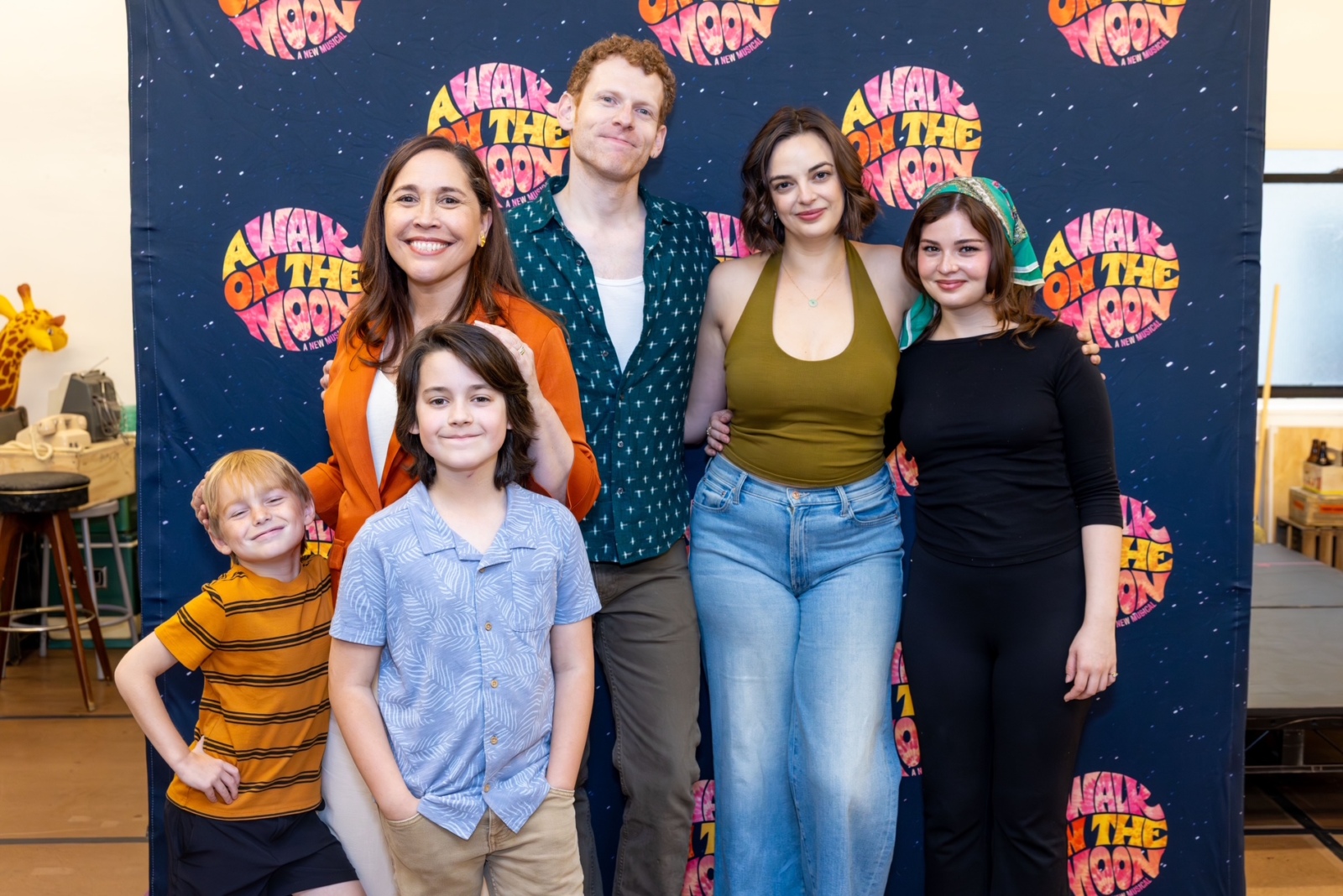 Photos: A WALK ON THE MOON Cast Meets the Press Image