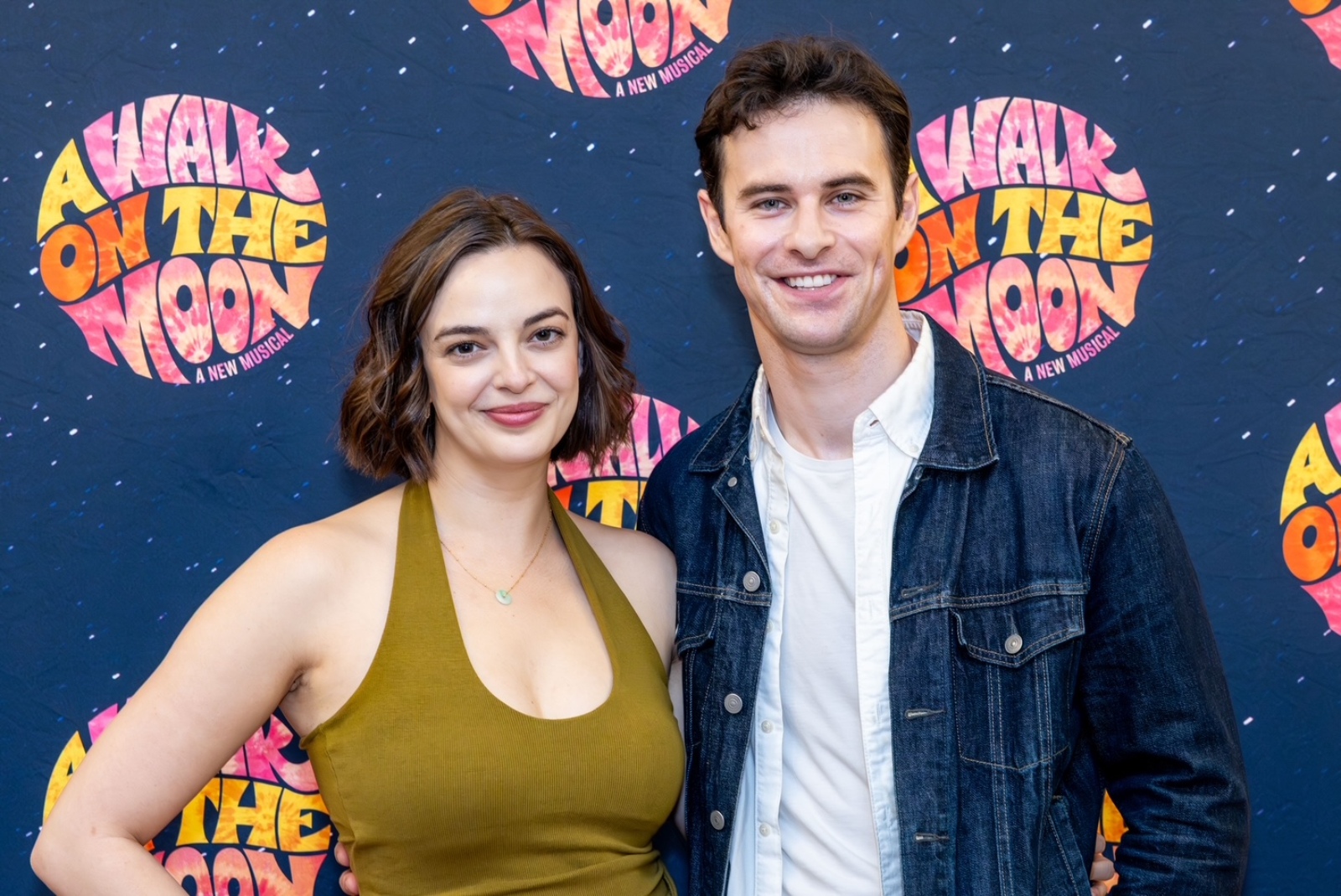 Photos: A WALK ON THE MOON Cast Meets the Press Image