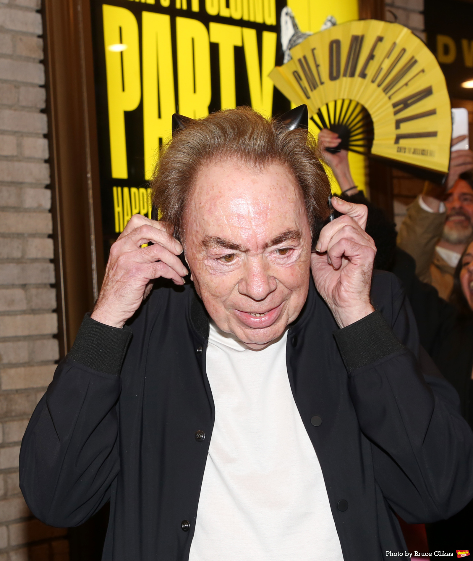 Photos: Andrew Lloyd Webber Makes Guest DJ Appearance at CATS: THE JELLICLE BALL Image