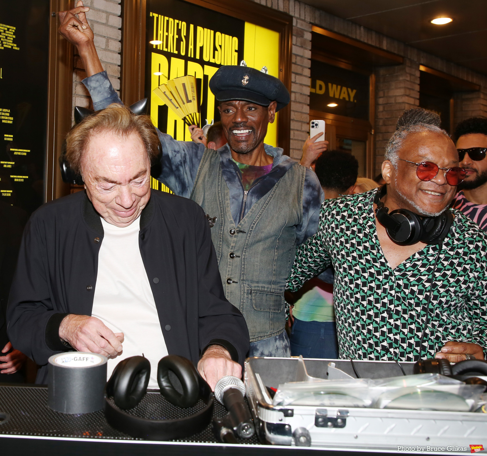 Photos: Andrew Lloyd Webber Makes Guest DJ Appearance at CATS: THE JELLICLE BALL Image