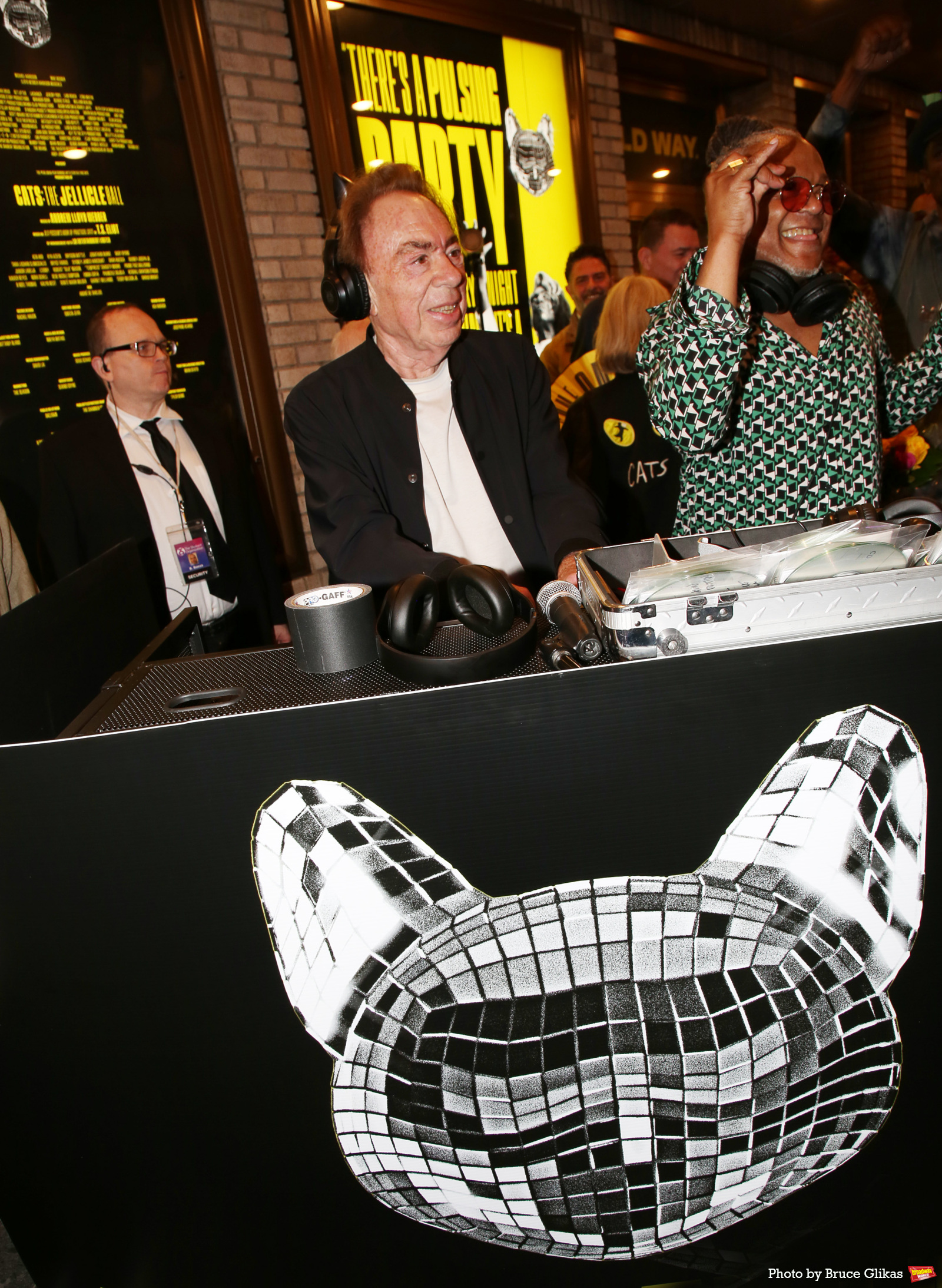 Photos: Andrew Lloyd Webber Makes Guest DJ Appearance at CATS: THE JELLICLE BALL Image