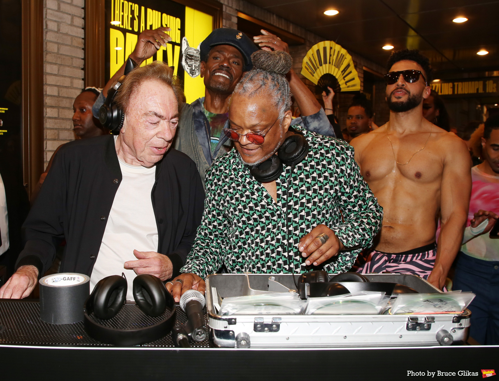 Photos: Andrew Lloyd Webber Makes Guest DJ Appearance at CATS: THE JELLICLE BALL Image